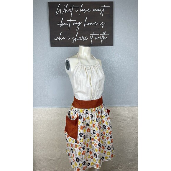 Full Apron Burnt Orange Burlap Pockets Floral Print Halter Smock Retro Inspired - Picture 14 of 15
